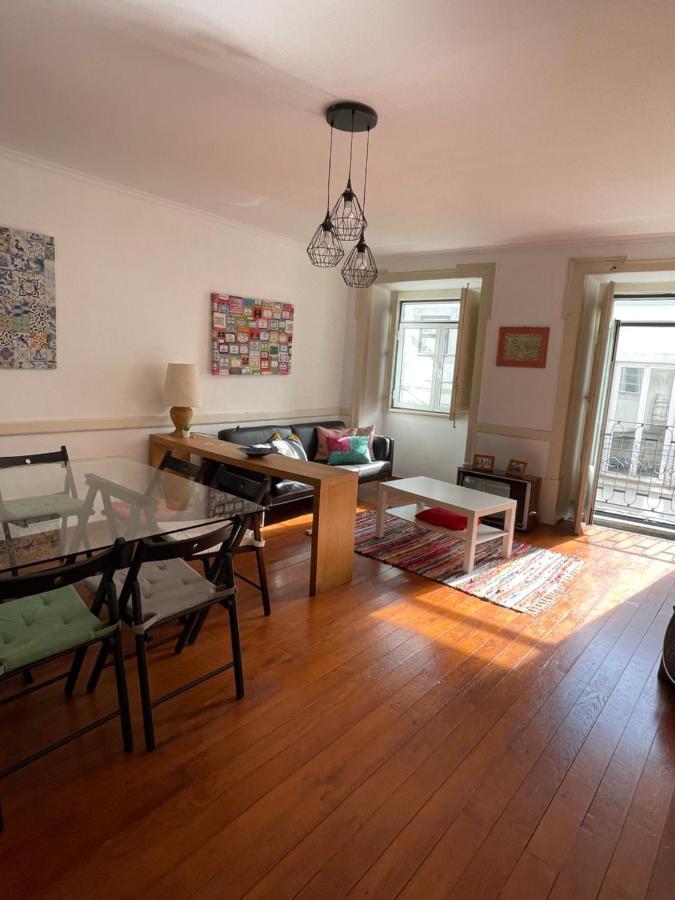 Apartamento Central Para Grupo Ou Familias Lisboa Eksteriør billede